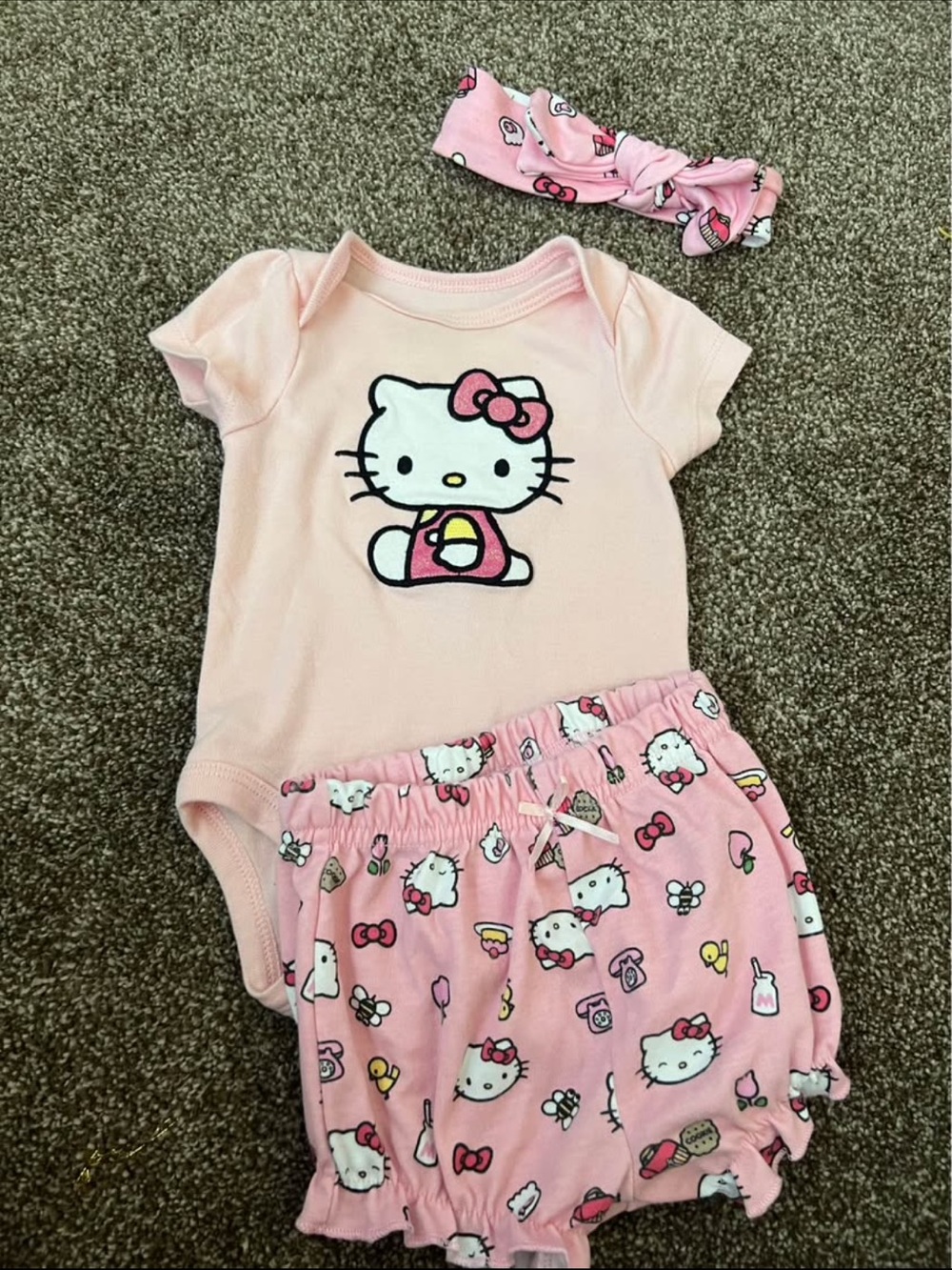 Hello Kitty Pink Short-Sleeve onesie with Printed Shorts & Headband